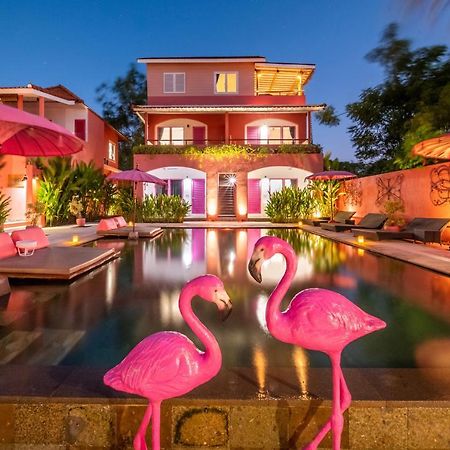 Pinkcoco Uluwatu - Constant Surprises - For Cool Adults Only Hotel Exterior foto